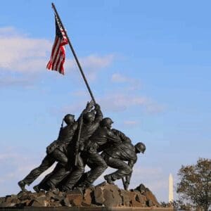 Iwo Jima Memorial raising American flag